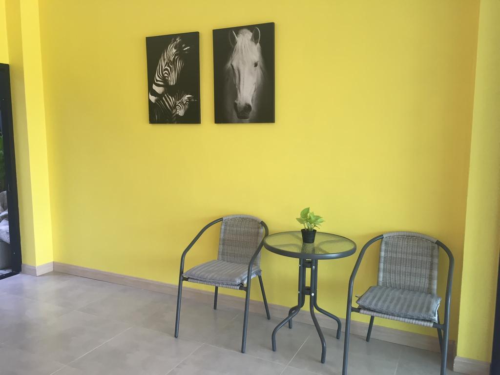 Moment House Hua Hin Hostel Екстериор снимка