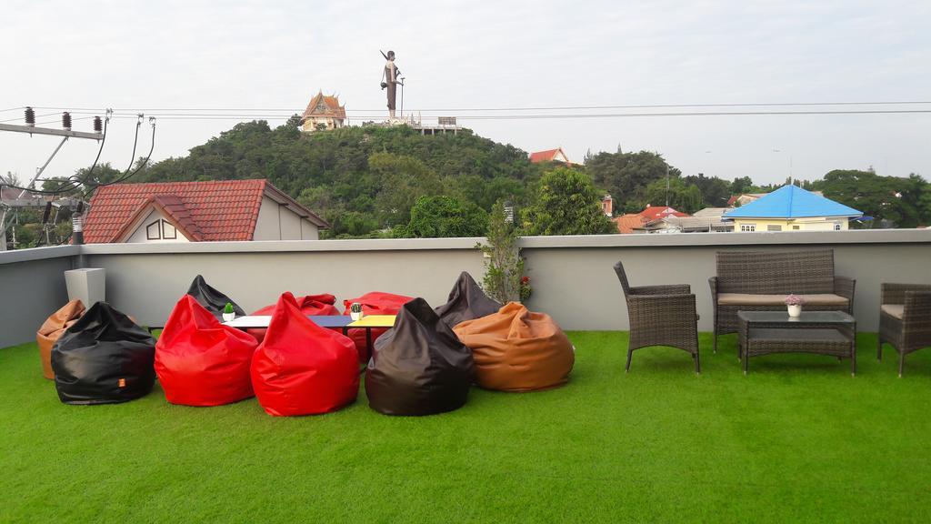 Moment House Hua Hin Hostel Екстериор снимка