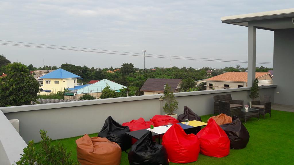 Moment House Hua Hin Hostel Екстериор снимка