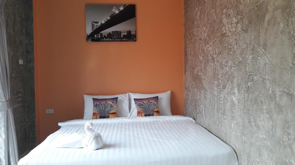 Moment House Hua Hin Hostel Екстериор снимка